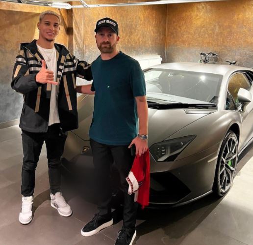 Man Utd star Antony celebrates Brazil World Cup 2022 call-up by splashing out £337,000 on stunning Lamborghini Aventador | The Irish Sun