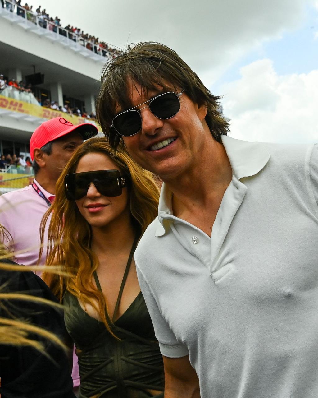 shakira and tom cruise